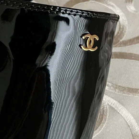 Authentic CHANEL Boots - Picture 7 of 10